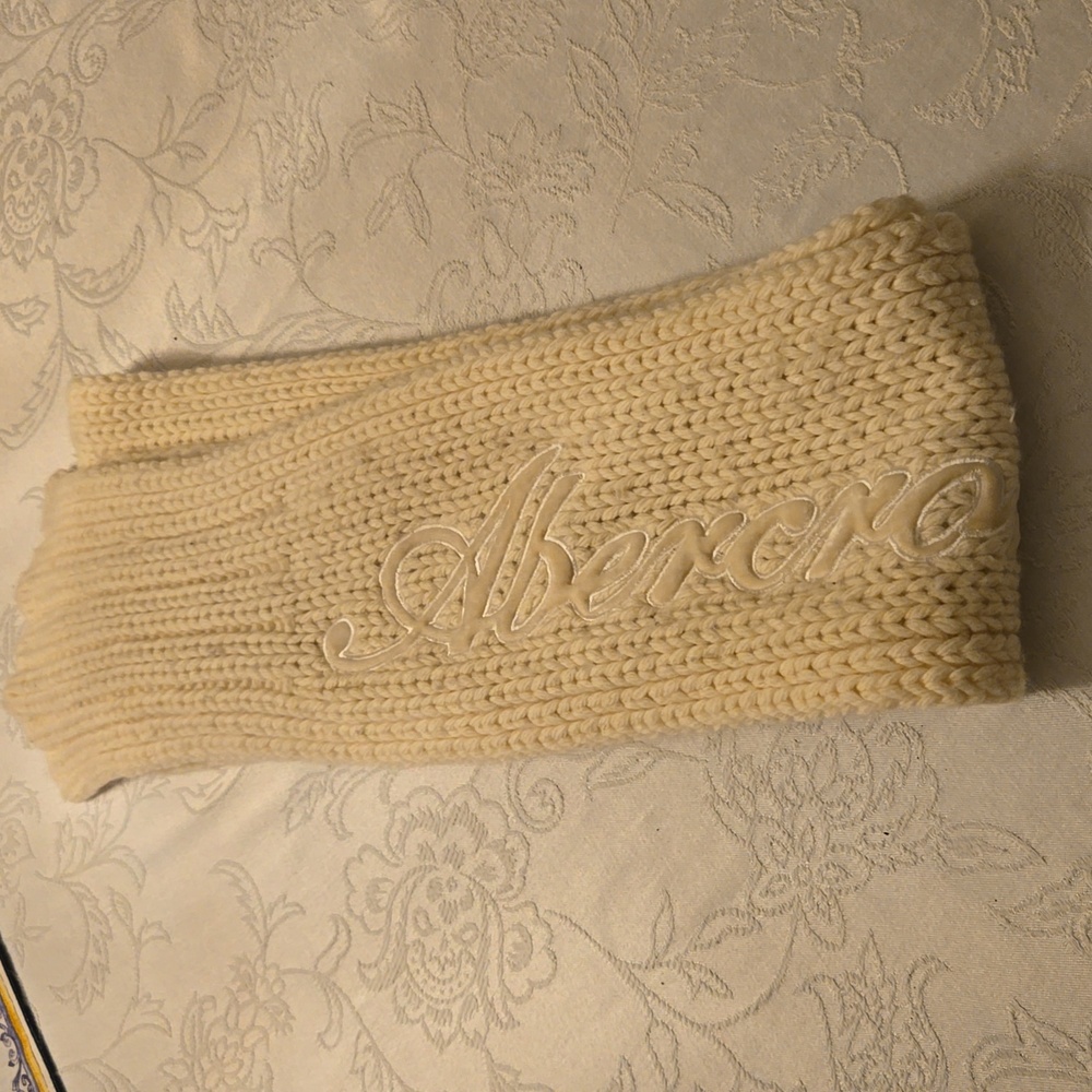 ABERCROMBIE AND FITCH ANGORA BLEND SCARF KNIT CREAM 80" - Picture 8 of 8